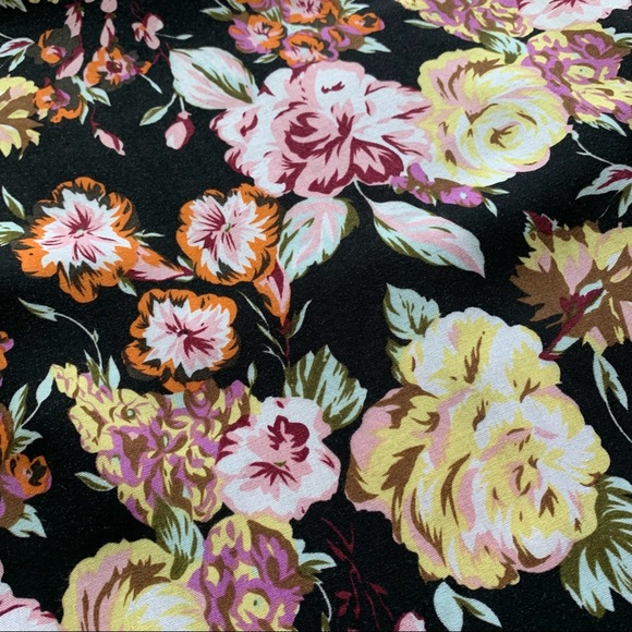 1990s Ann Taylor Floral Rayon Keyhole Shift Sundress Dress - Picture 7 of 7